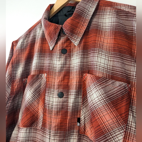 The North Face Fort Point Black/Flannel Reversible Insulated Jacket - Medium - Picture 2 of 7